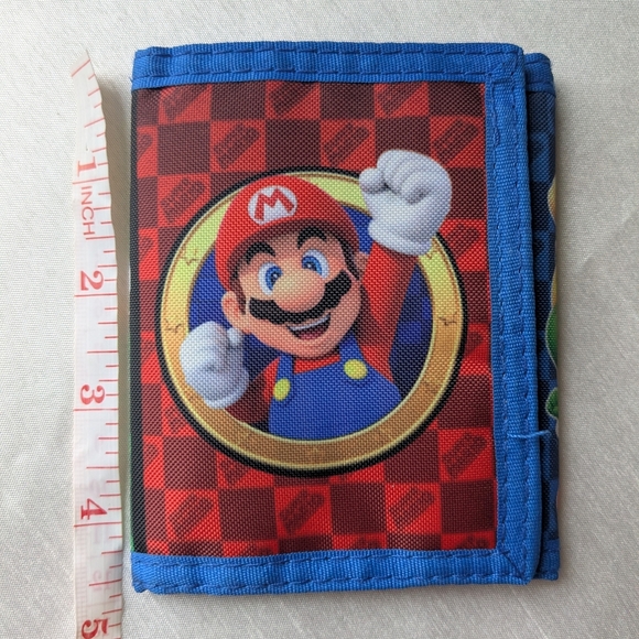 Super Mario Blue and Black Wallet - Picture 3 of 9